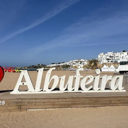 Relaxing In Jardim Apartamento Albufeira
